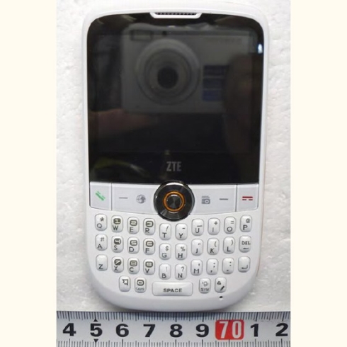 ZTE-X990-QWERTY