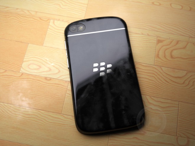 BlackBerry-X10-05