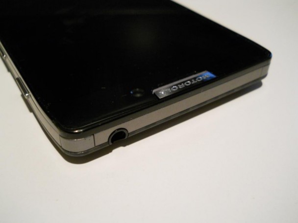 razr-maxx-hd-hardware-4-608x456