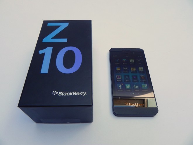 BlacjBerry-Z10-review-GSMDome-com_47