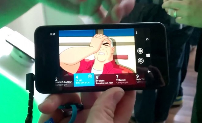 Nokia Lumia 630 with Digital TV shows up in a video hands-on