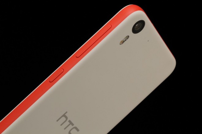 htc-desire-eye-left-angle-970x0