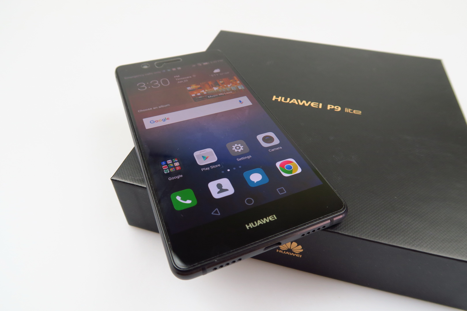 Huawei P9 Lite Unboxing: One of the Lightest Phones I've Felt