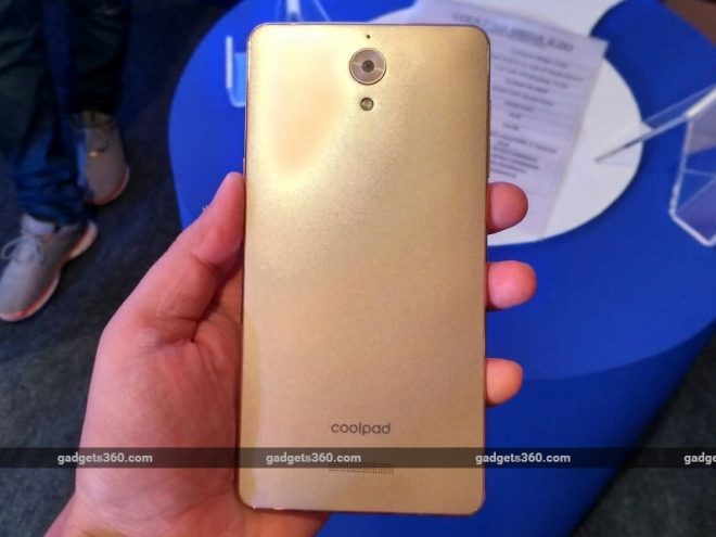 coolpad_mega_2.5d_gold_gadgets360