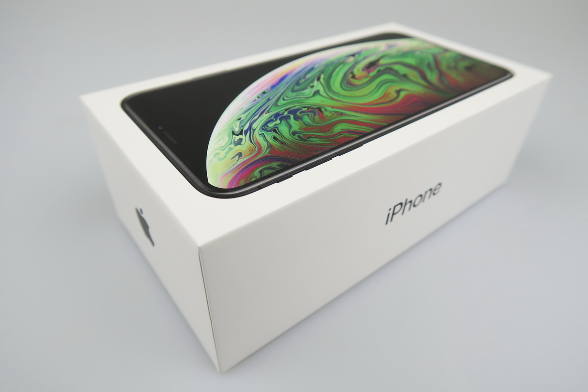 Xs box. Iphone XS Max. XS Box go+.