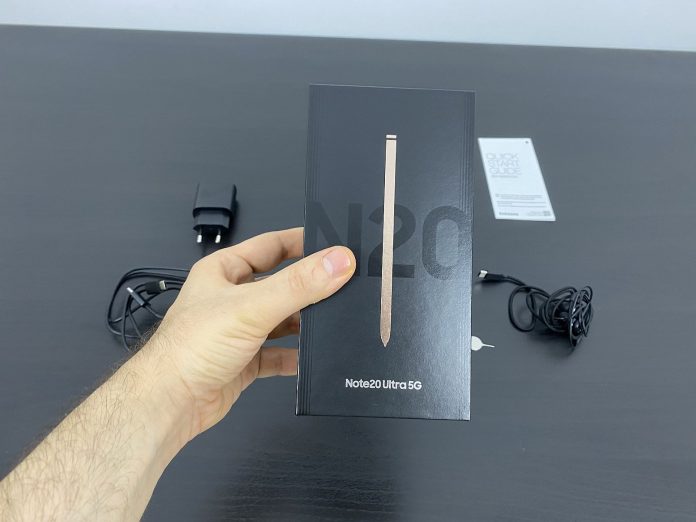 Samsung Galaxy Note20 Ultra 5G unboxing, Mystic Black color